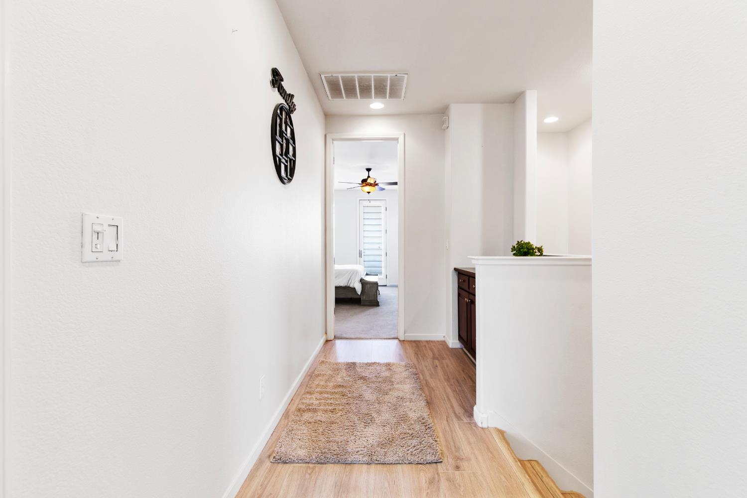 Detail Gallery Image 22 of 32 For 9477 California Oak Cir, Patterson,  CA 95363 - 4 Beds | 3/1 Baths
