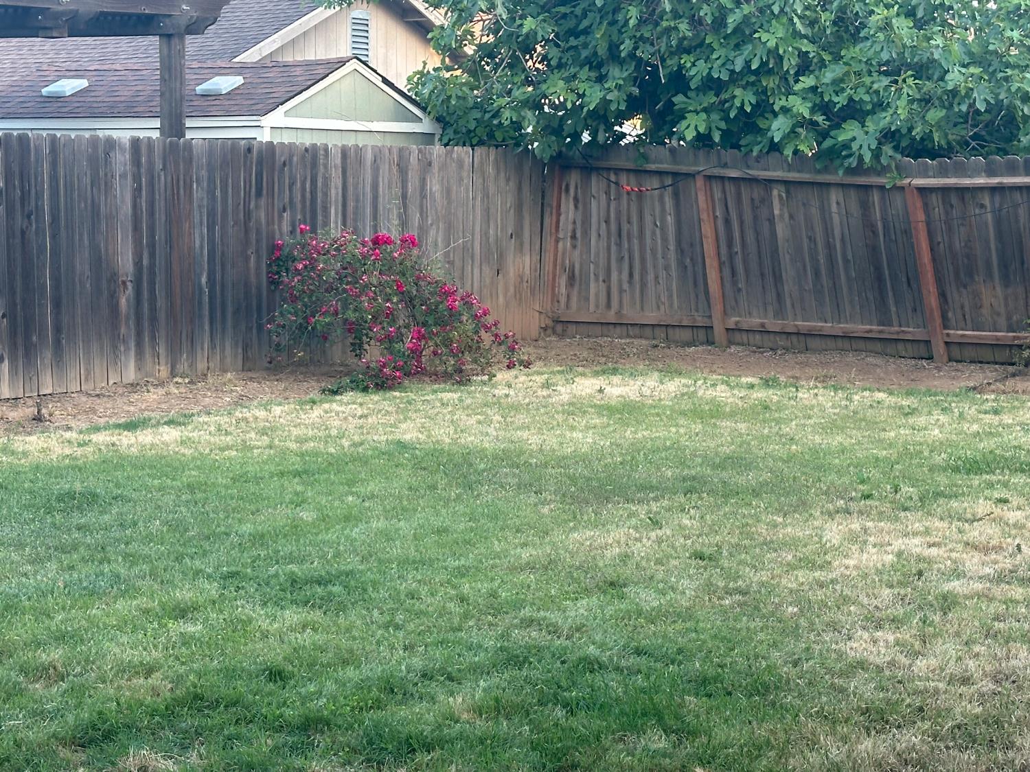 Detail Gallery Image 20 of 22 For 6322 Jansen Dr, Sacramento,  CA 95824 - 2 Beds | 1 Baths