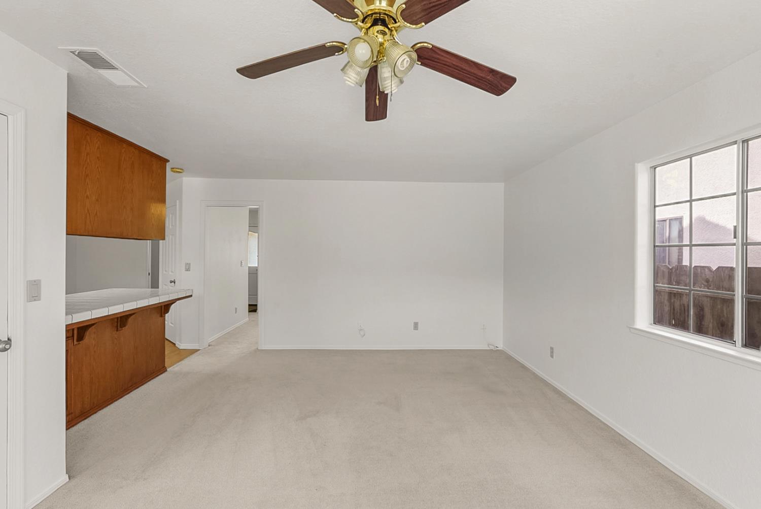 Detail Gallery Image 11 of 32 For 1011 Georgetown Ave, Turlock,  CA 95382 - 4 Beds | 2 Baths
