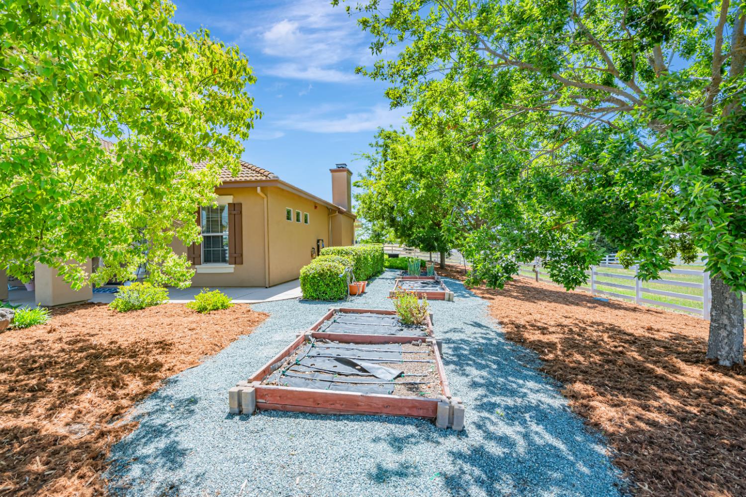 Detail Gallery Image 44 of 65 For 12760 Riding Trail Dr, Wilton,  CA 95693 - 3 Beds | 2 Baths