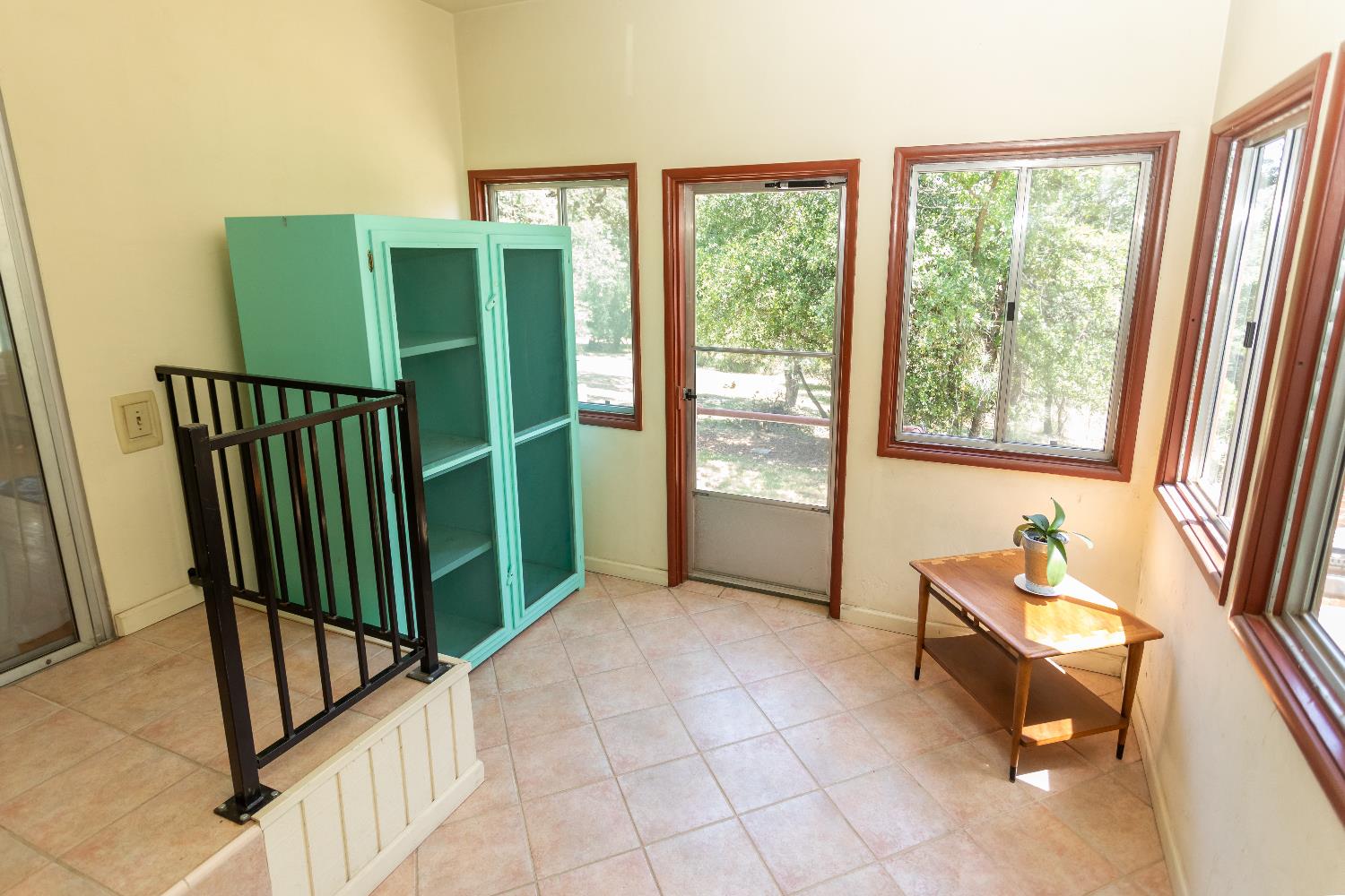Detail Gallery Image 33 of 49 For 2691 Family Hill Dr, Placerville,  CA 95667 - 3 Beds | 2 Baths