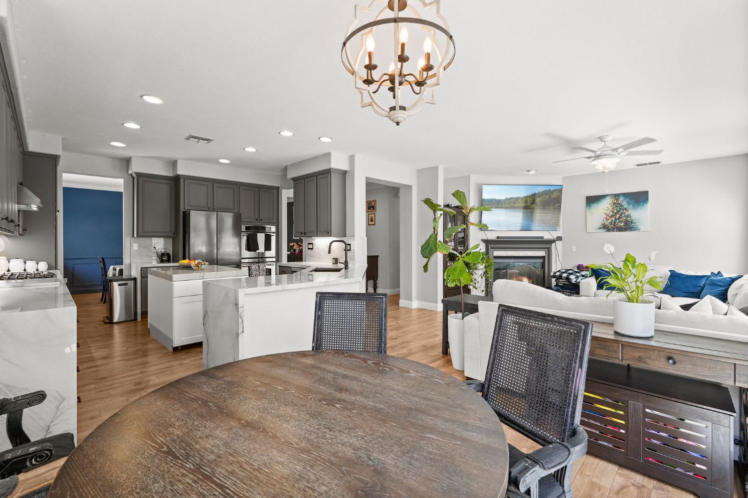 Tulip Park Way, Rancho Cordova, California image 19