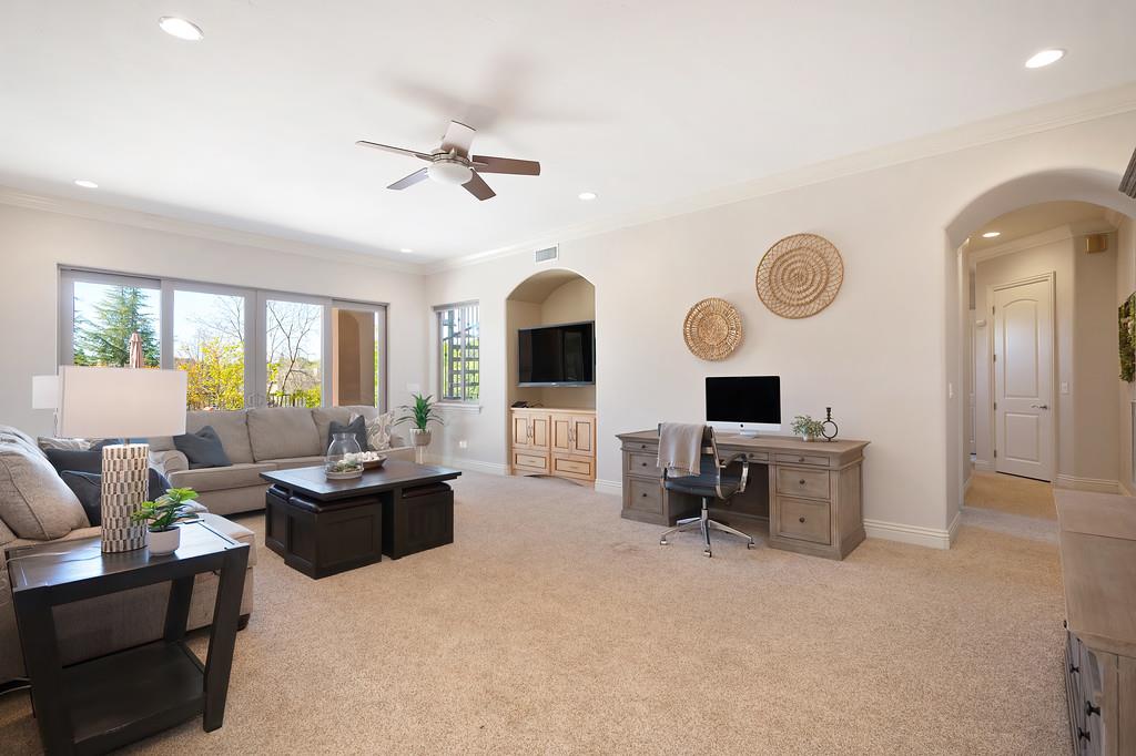 Detail Gallery Image 30 of 58 For 3711 Stone Temple Ct, Rocklin,  CA 95765 - 5 Beds | 4/1 Baths