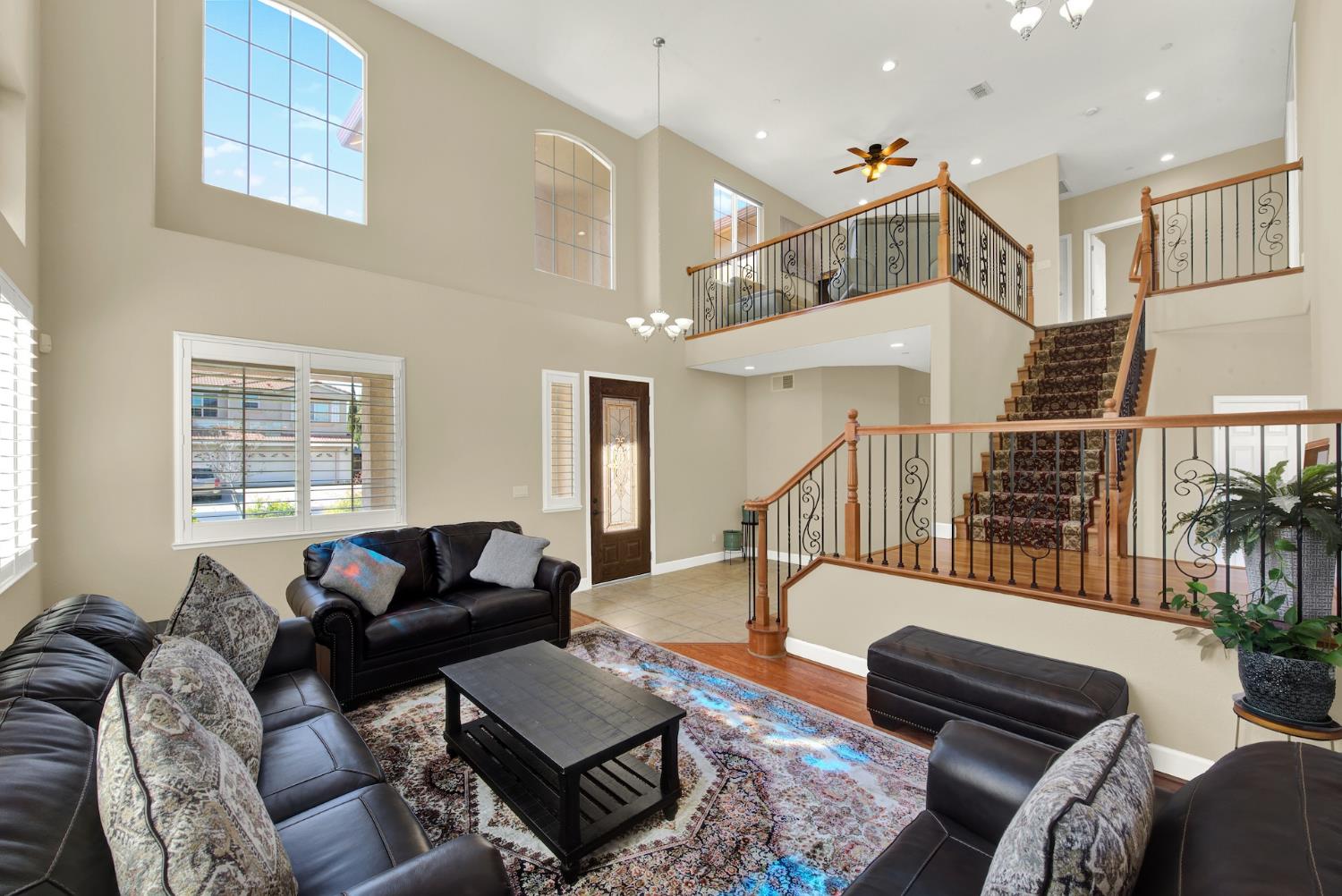 Mandarin Street, Woodland, California image 8