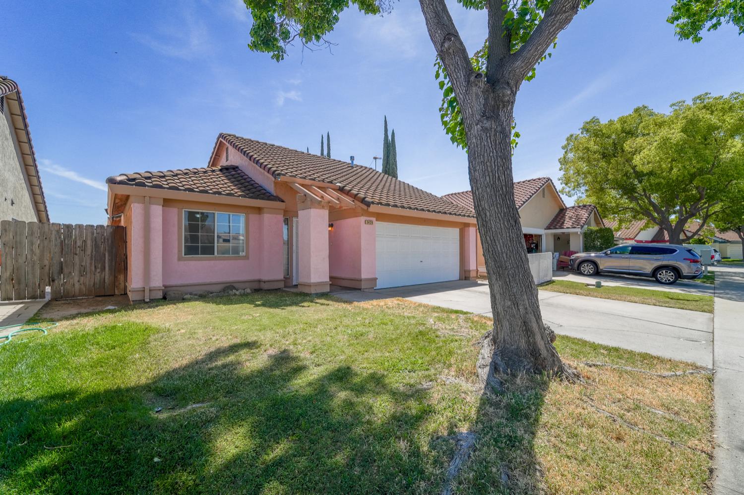 Detail Gallery Image 4 of 34 For 3428 Waynesboro Dr, Ceres,  CA 95307 - 3 Beds | 2 Baths