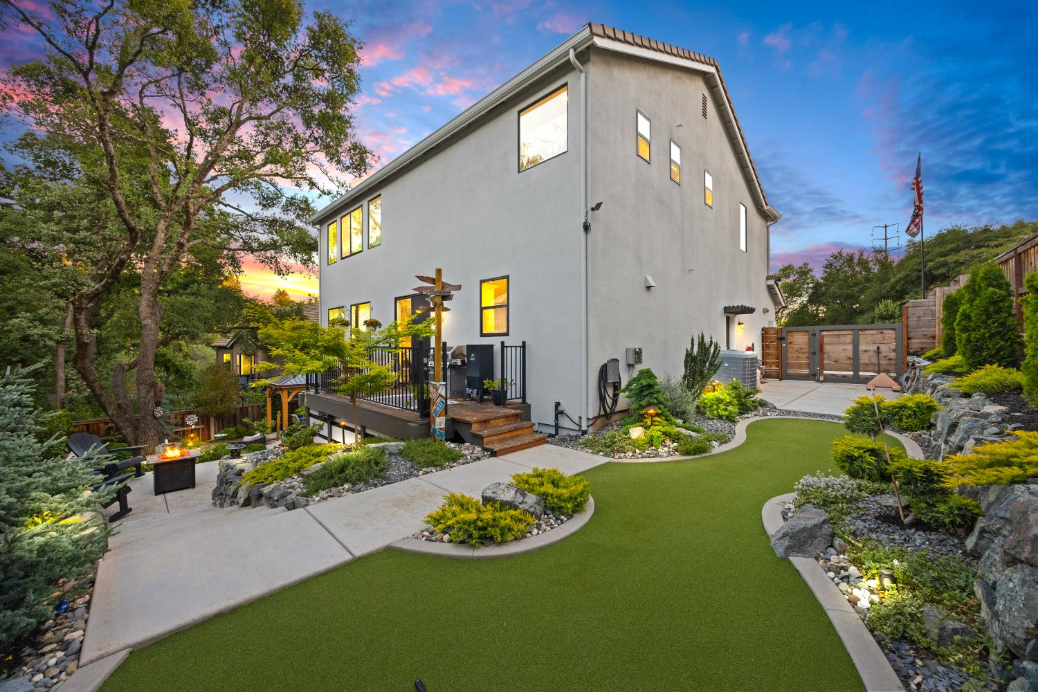 Detail Gallery Image 6 of 55 For 12587 Incline Dr, Auburn,  CA 95603 - 4 Beds | 4 Baths