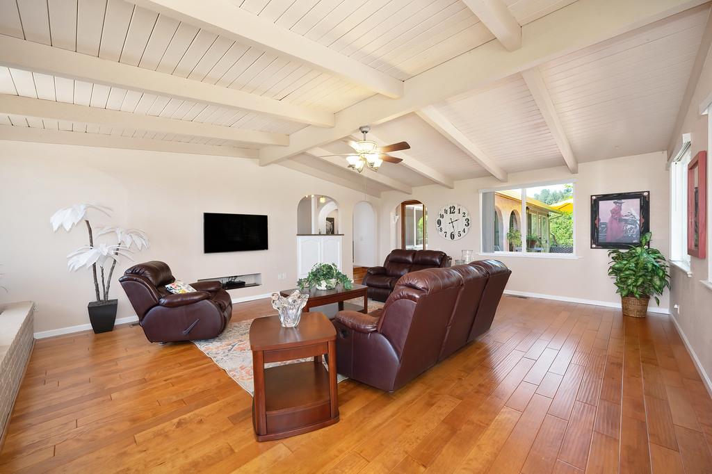 Detail Gallery Image 25 of 93 For 3561 Ahwahnee Way, Cool,  CA 95614 - 4 Beds | 3 Baths
