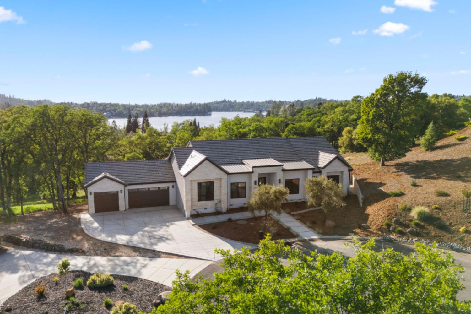 Detail Gallery Image 28 of 31 For 23846 Ironwood Ct, Auburn,  CA 95602 - 4 Beds | 3 Baths