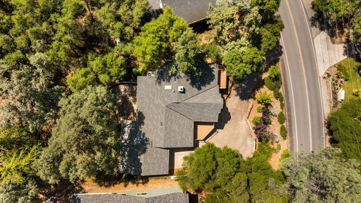 Detail Gallery Image 6 of 51 For 18610 Jayhawk Dr, Penn Valley,  CA 95946 - 4 Beds | 3 Baths