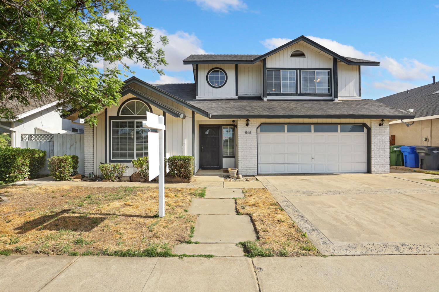 Detail Gallery Image 4 of 37 For 861 E Hawkeye Ave, Turlock,  CA 95380 - 3 Beds | 2/1 Baths