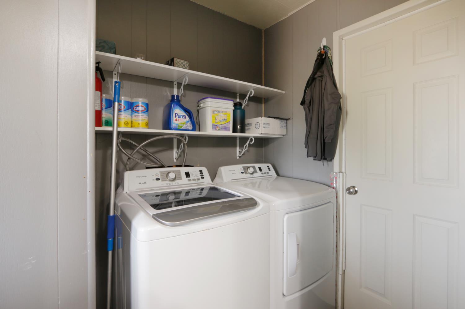 Detail Gallery Image 32 of 41 For 7005 Pleasure Ln, Sacramento,  CA 95823 - 3 Beds | 2 Baths