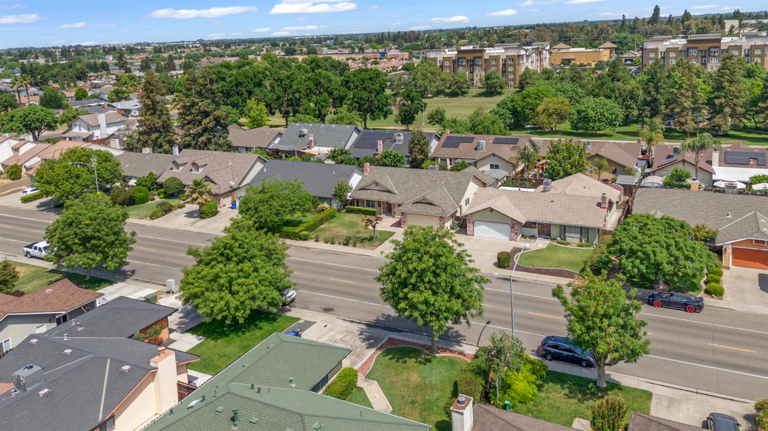 Detail Gallery Image 6 of 32 For 1011 Georgetown Ave, Turlock,  CA 95382 - 4 Beds | 2 Baths