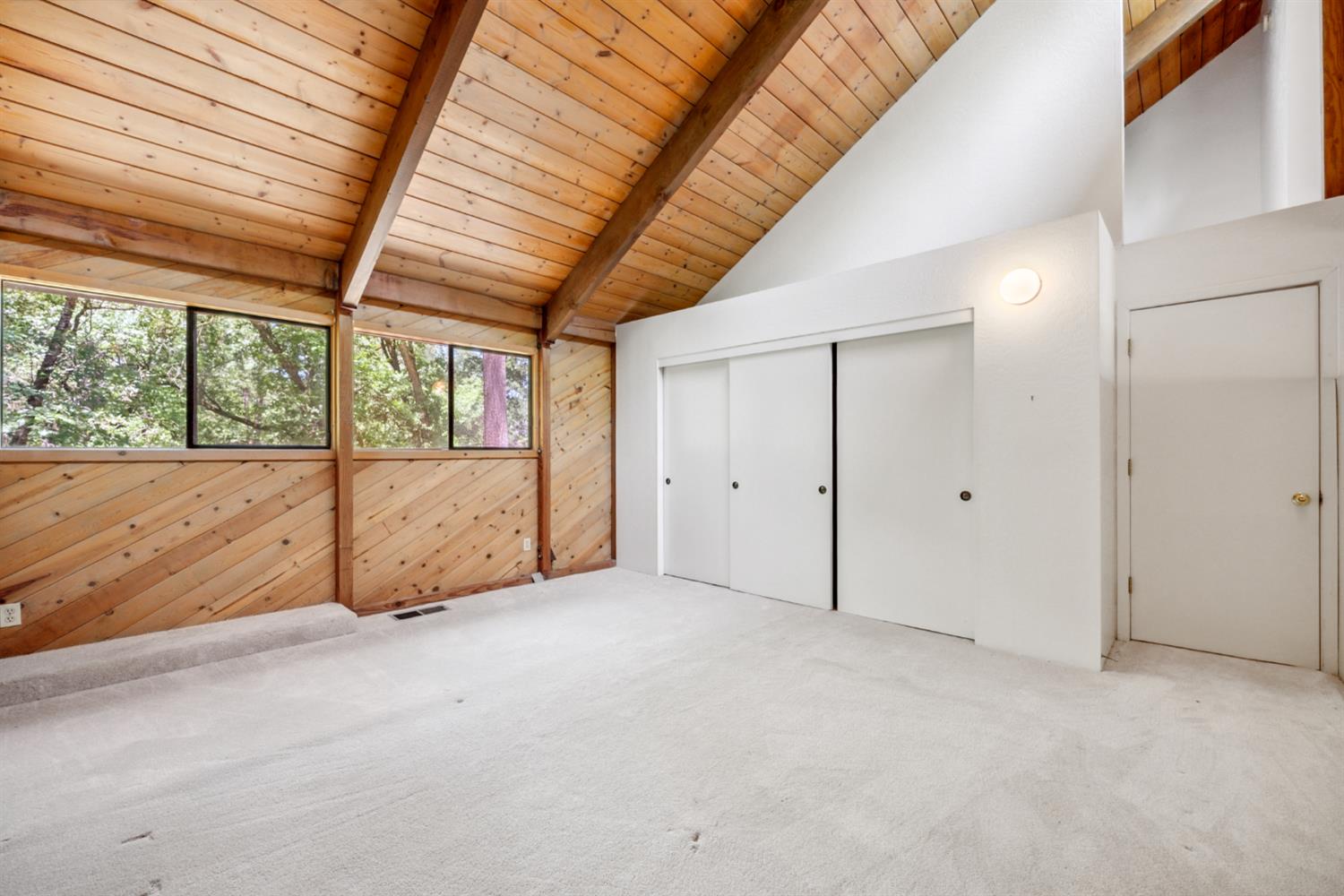 Detail Gallery Image 16 of 38 For 17836 Oriole Ct, Penn Valley,  CA 95946 - 2 Beds | 2 Baths