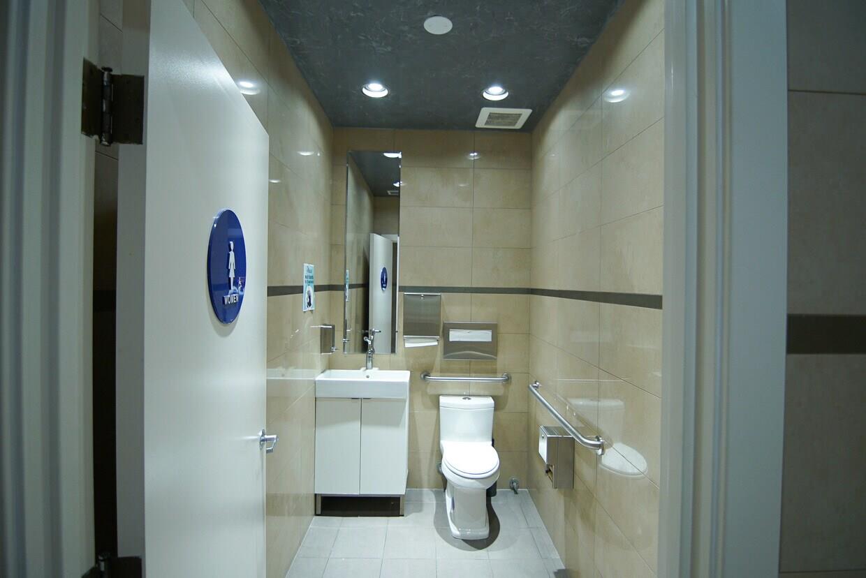 Detail Gallery Image 11 of 20 For 6345 Auburn Blvd, Citrus Heights,  CA 95621 - – Beds | – Baths