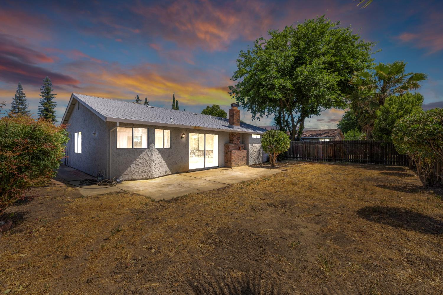 Detail Gallery Image 38 of 38 For 319 Valleywood Dr, Woodland,  CA 95695 - 3 Beds | 2 Baths