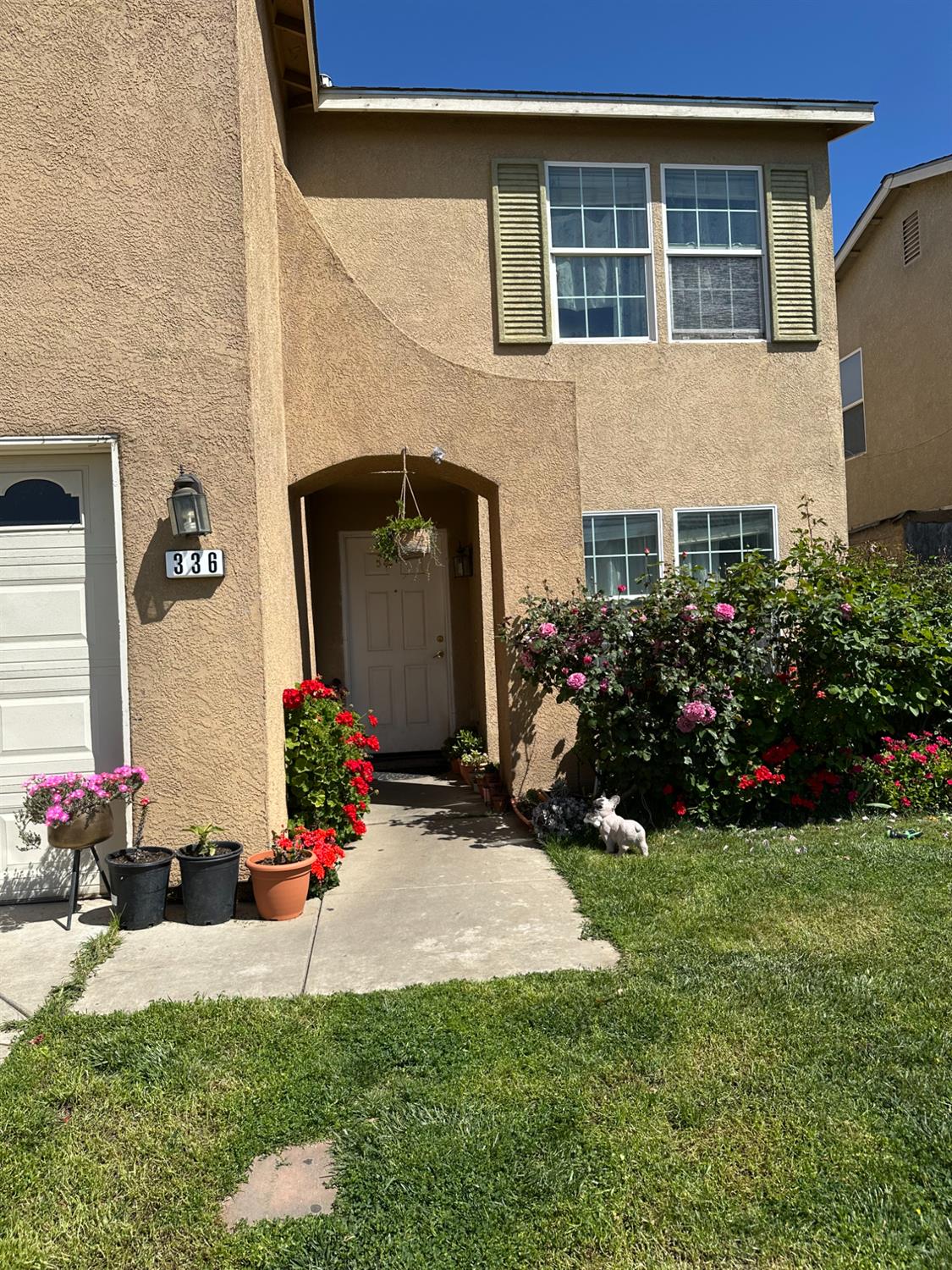 Detail Gallery Image 4 of 45 For 336 Pyramid Ave, Merced,  CA 95341 - 4 Beds | 2/1 Baths