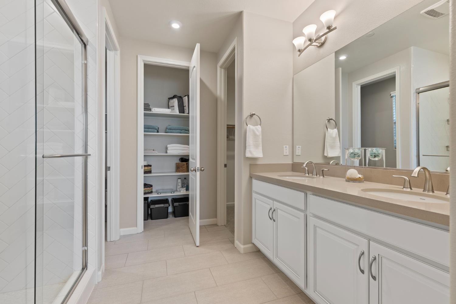 Detail Gallery Image 28 of 45 For 2616 Provincetown Way, Roseville,  CA 95747 - 4 Beds | 2 Baths