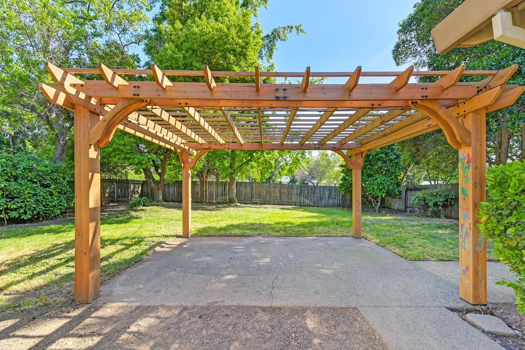 Detail Gallery Image 28 of 41 For 9286 Ultra Ct, Orangevale,  CA 95662 - 3 Beds | 2 Baths