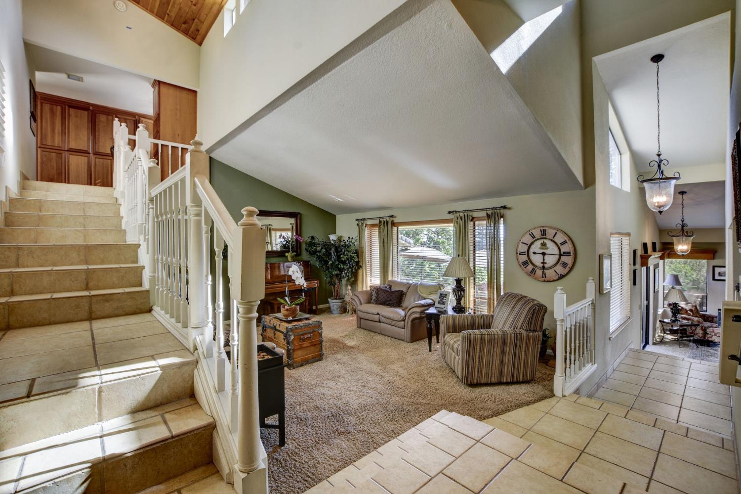 Detail Gallery Image 10 of 35 For 6165 Viewridge Dr, Auburn,  CA 95602 - 3 Beds | 2 Baths
