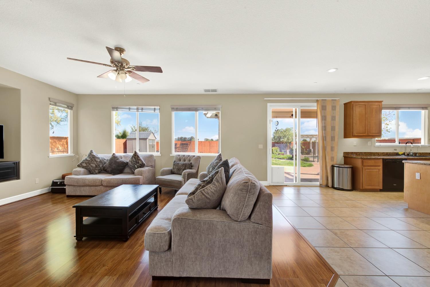 Mandarin Street, Woodland, California image 13