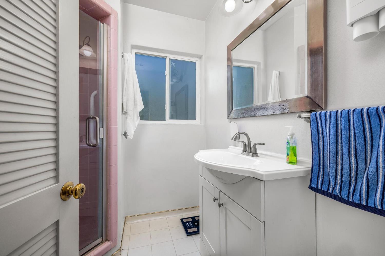 Detail Gallery Image 17 of 33 For 1431 Clark Rd, Modesto,  CA 95358 - 3 Beds | 2 Baths