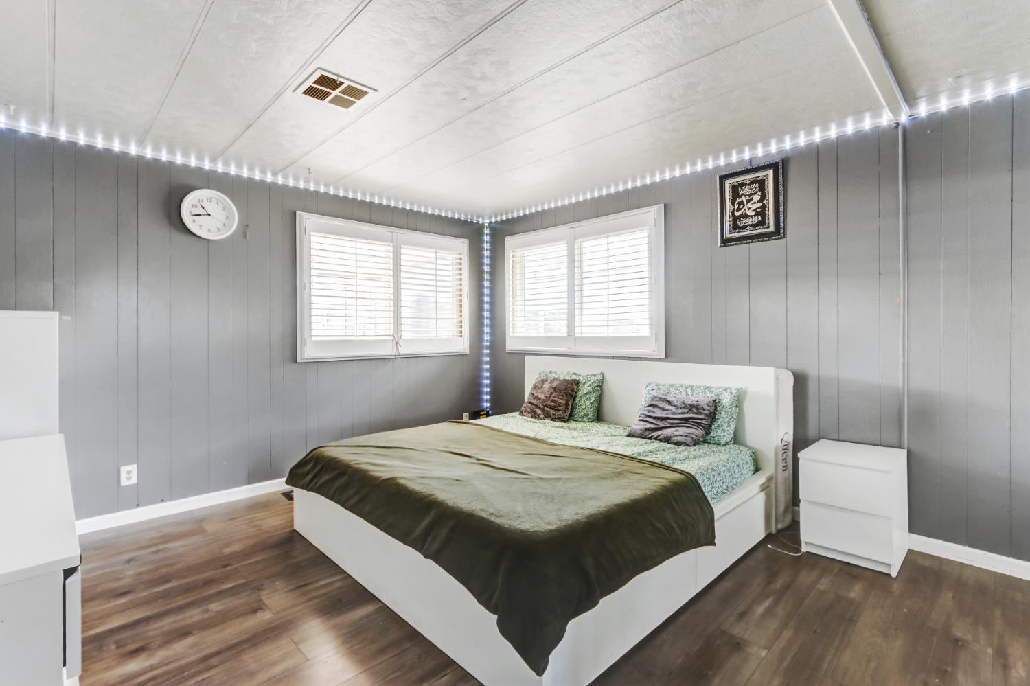 Detail Gallery Image 18 of 41 For 7005 Pleasure Ln, Sacramento,  CA 95823 - 3 Beds | 2 Baths