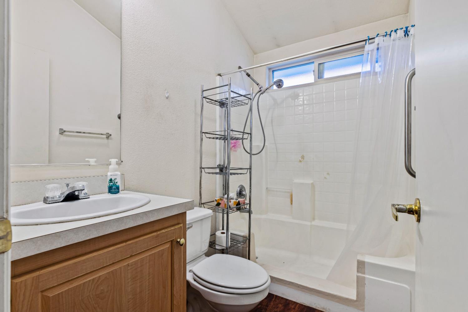 Detail Gallery Image 15 of 28 For 33016 Willow Creek Dr, North Fork,  CA 93643 - 2 Beds | 1 Baths