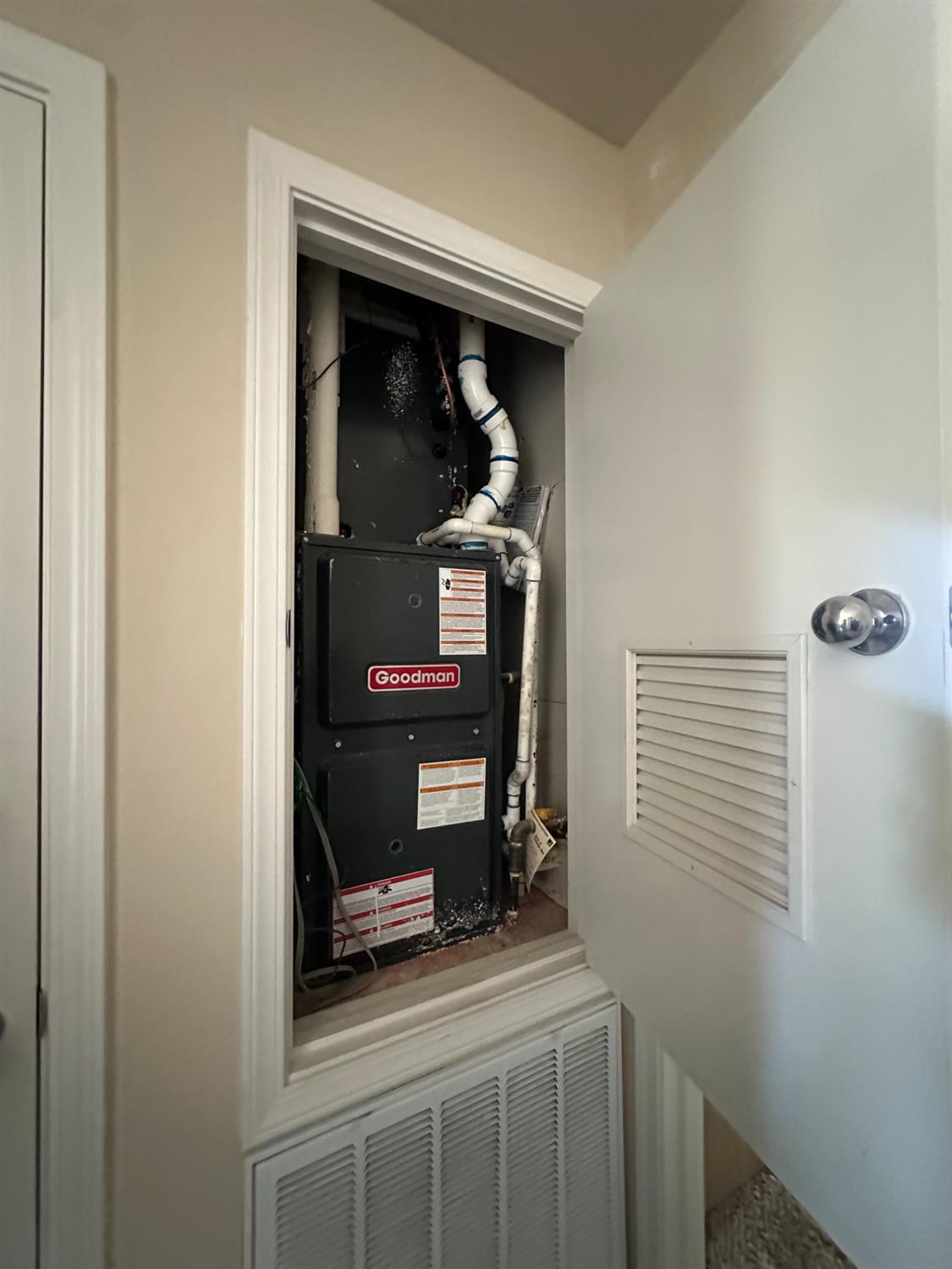 Detail Gallery Image 11 of 15 For 710 Ashwick Loop, Sacramento,  CA 95823 - 3 Beds | 1/1 Baths