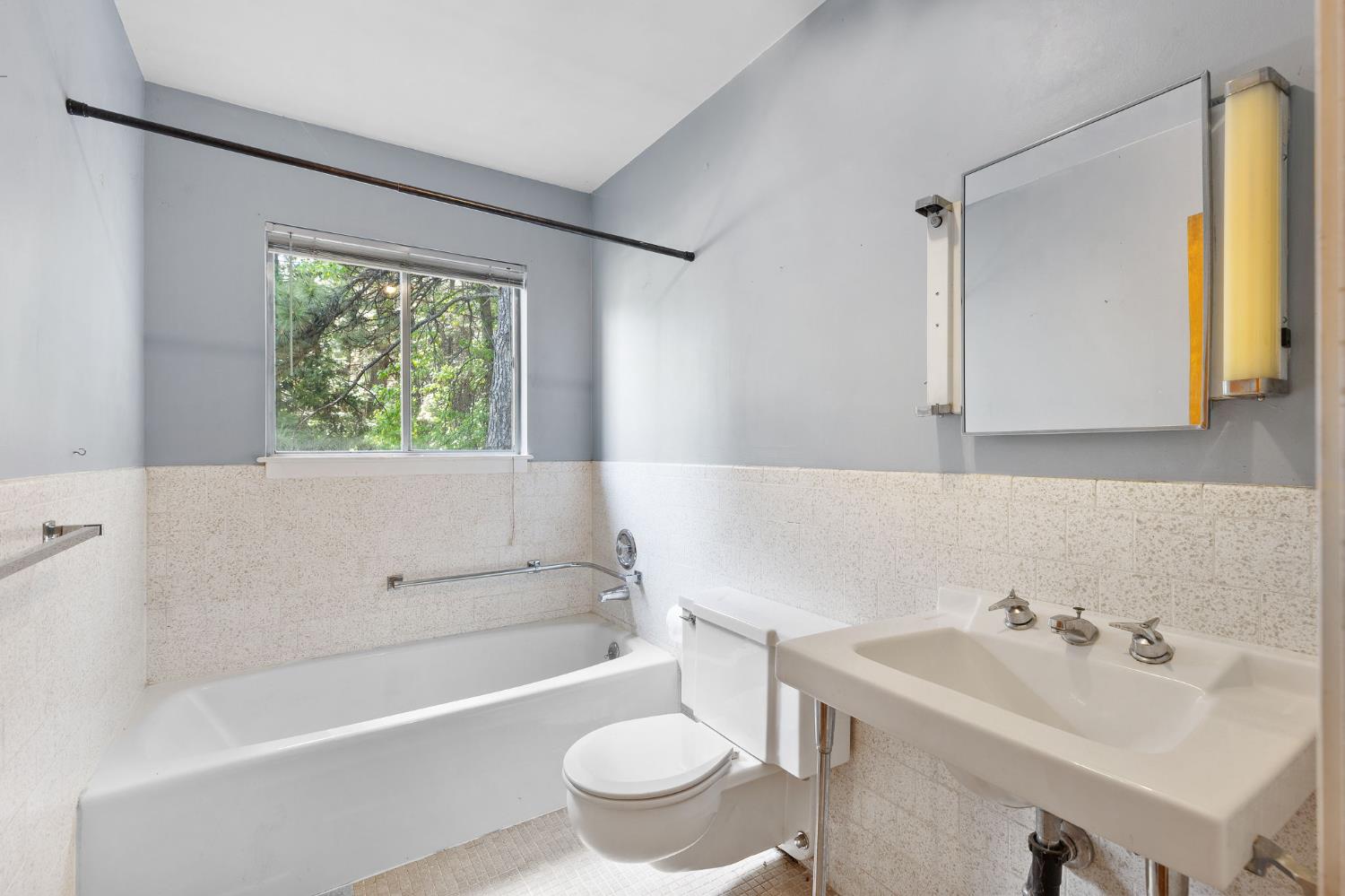 Detail Gallery Image 25 of 57 For Address Is Not Disclosed, Foresthill,  CA 95631 - 2 Beds | 3 Baths