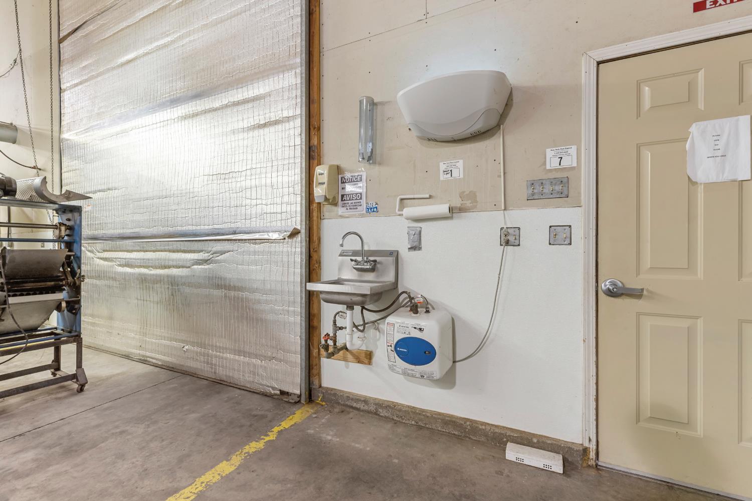 Detail Gallery Image 9 of 40 For 16161 S Murphy Rd, Escalon,  CA 95320 - – Beds | – Baths