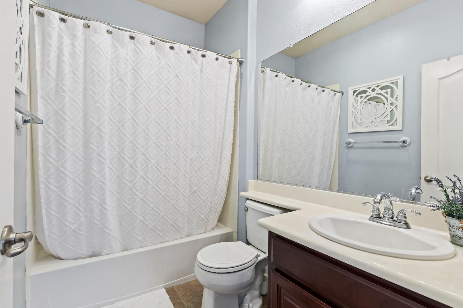 Detail Gallery Image 25 of 32 For 9477 California Oak Cir, Patterson,  CA 95363 - 4 Beds | 3/1 Baths