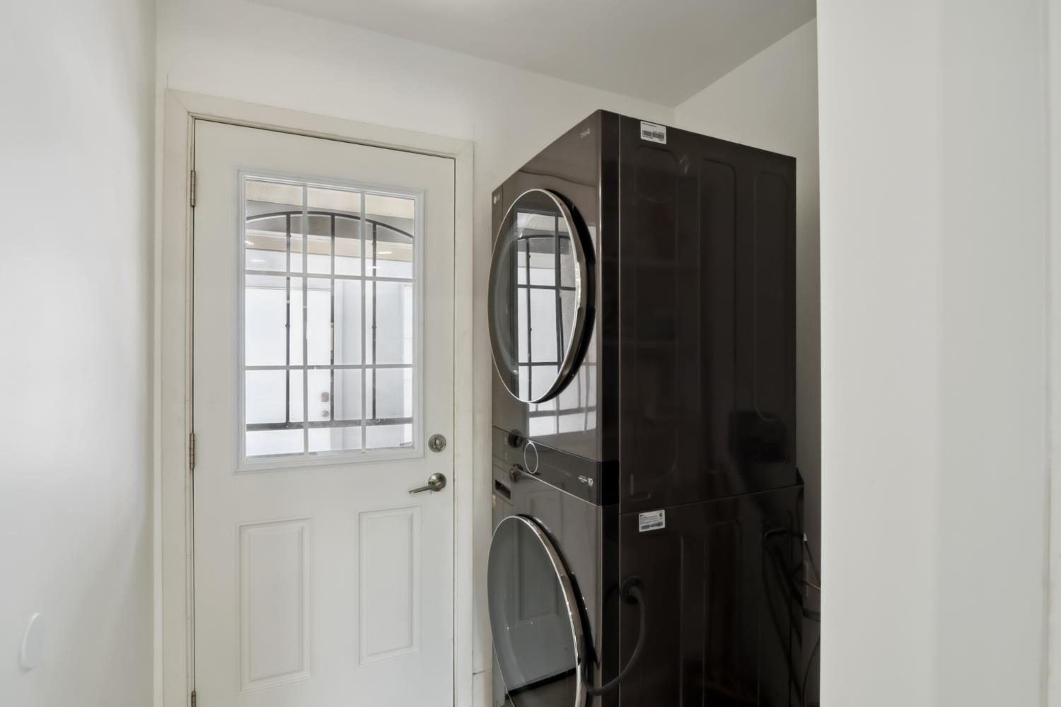 Detail Gallery Image 32 of 59 For 5250 71st St, Sacramento,  CA 95820 - 3 Beds | 1 Baths