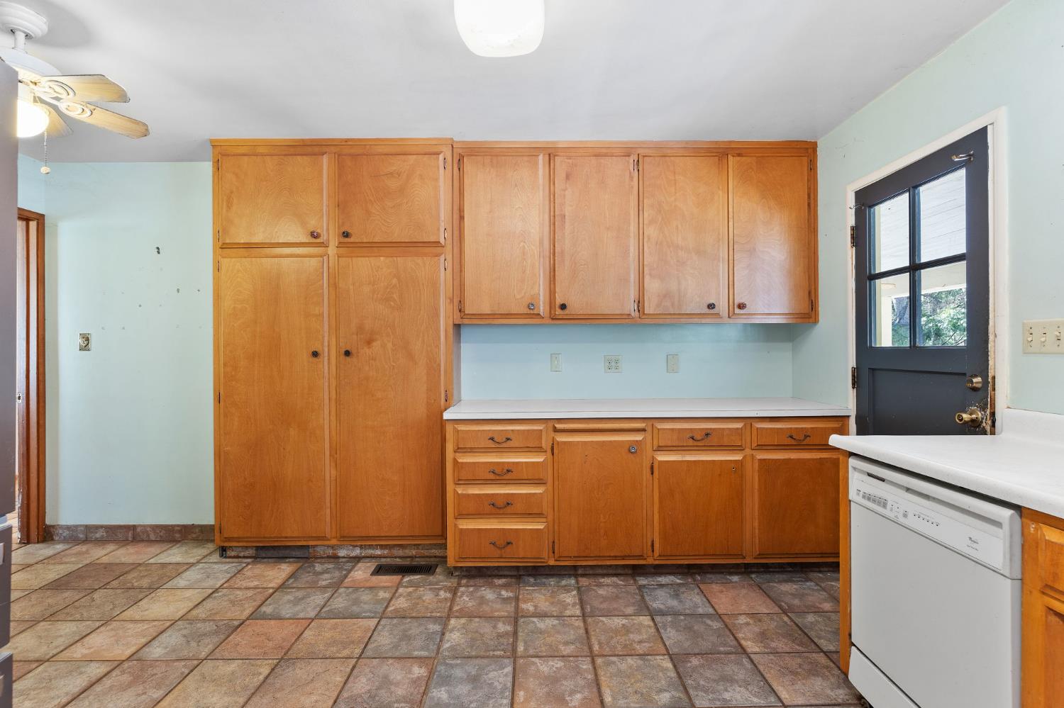 Detail Gallery Image 16 of 57 For Address Is Not Disclosed, Foresthill,  CA 95631 - 2 Beds | 3 Baths