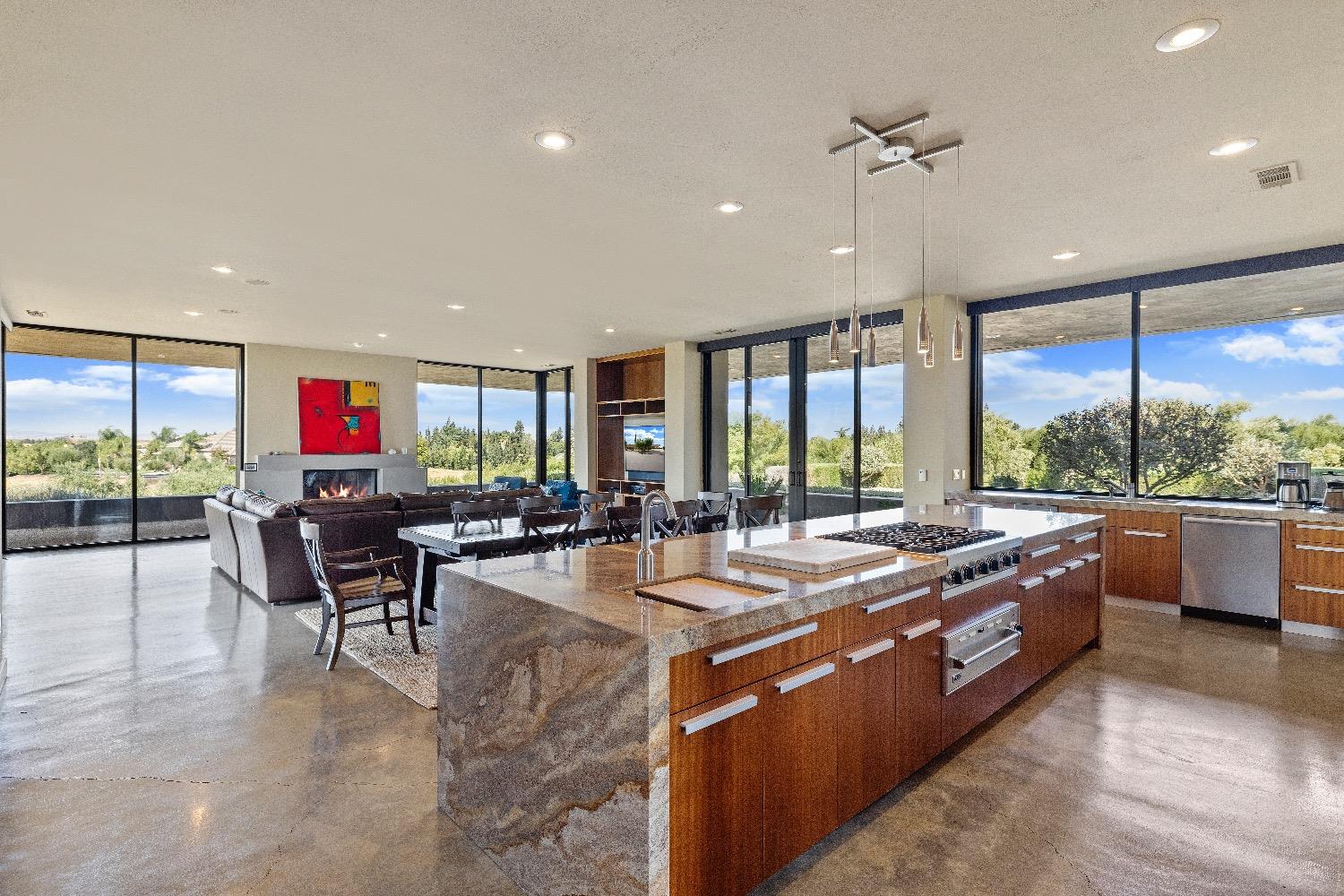 Detail Gallery Image 26 of 64 For 10715 Amerine Ln, Oakdale,  CA 95361 - 2 Beds | 2/1 Baths
