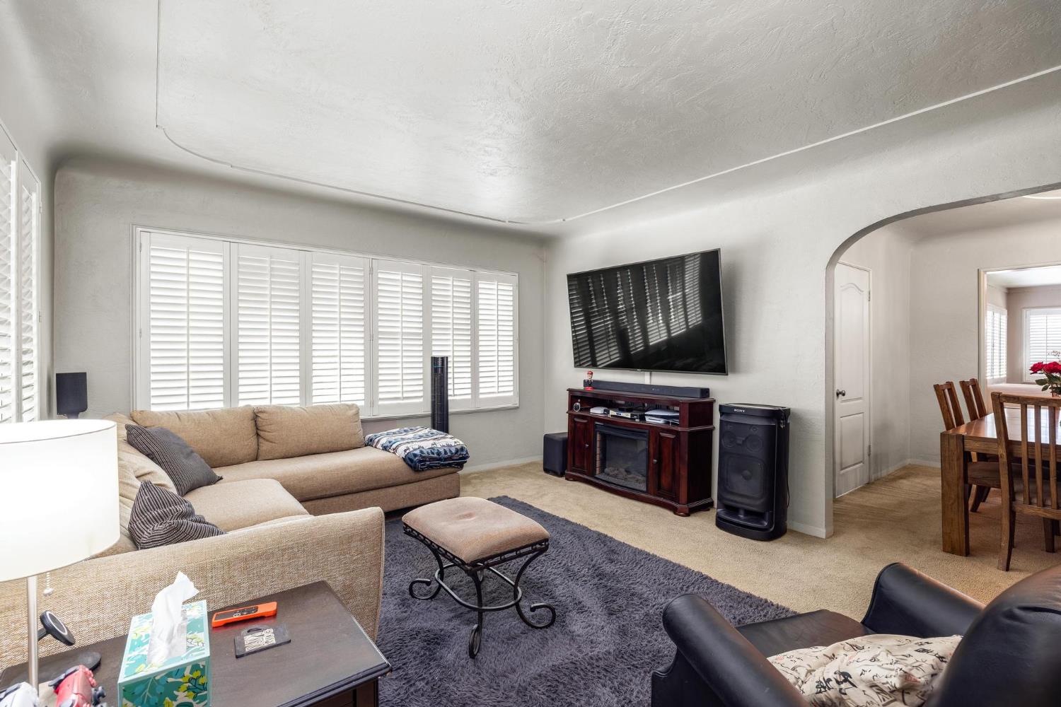 Detail Gallery Image 6 of 33 For 1431 Clark Rd, Modesto,  CA 95358 - 3 Beds | 2 Baths