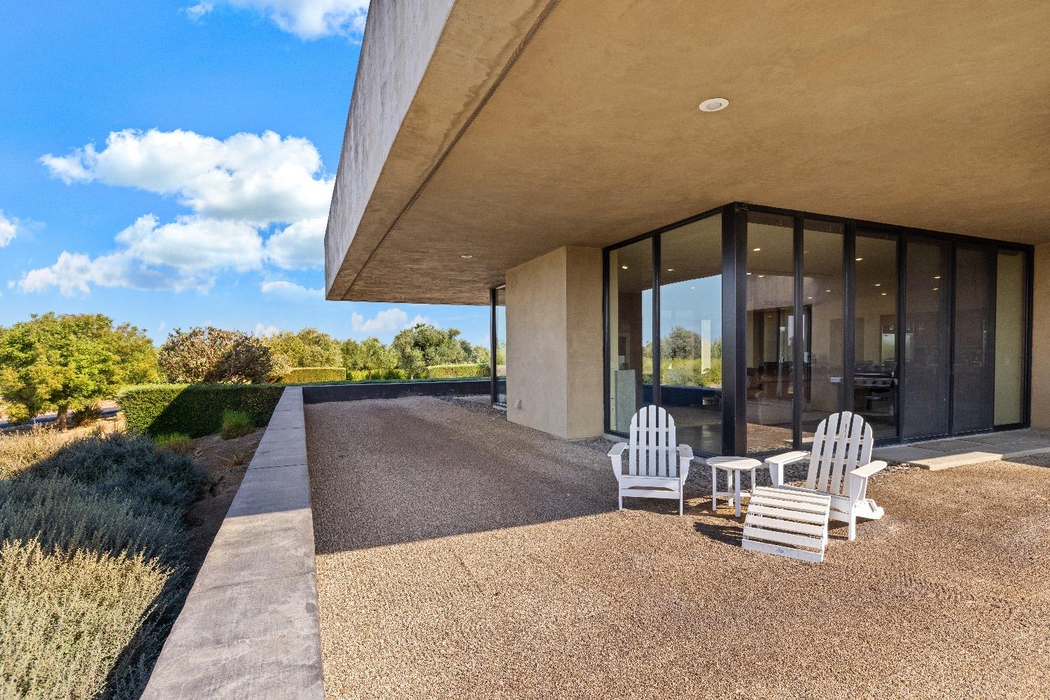 Detail Gallery Image 7 of 64 For 10715 Amerine Ln, Oakdale,  CA 95361 - 2 Beds | 2/1 Baths