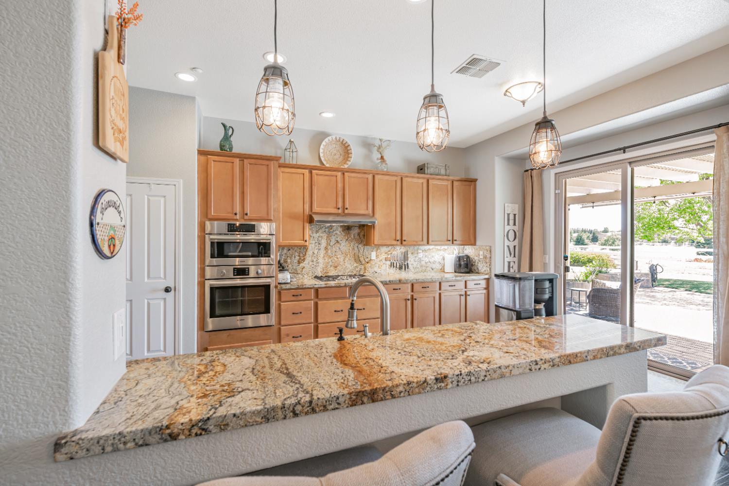 Detail Gallery Image 13 of 65 For 12760 Riding Trail Dr, Wilton,  CA 95693 - 3 Beds | 2 Baths