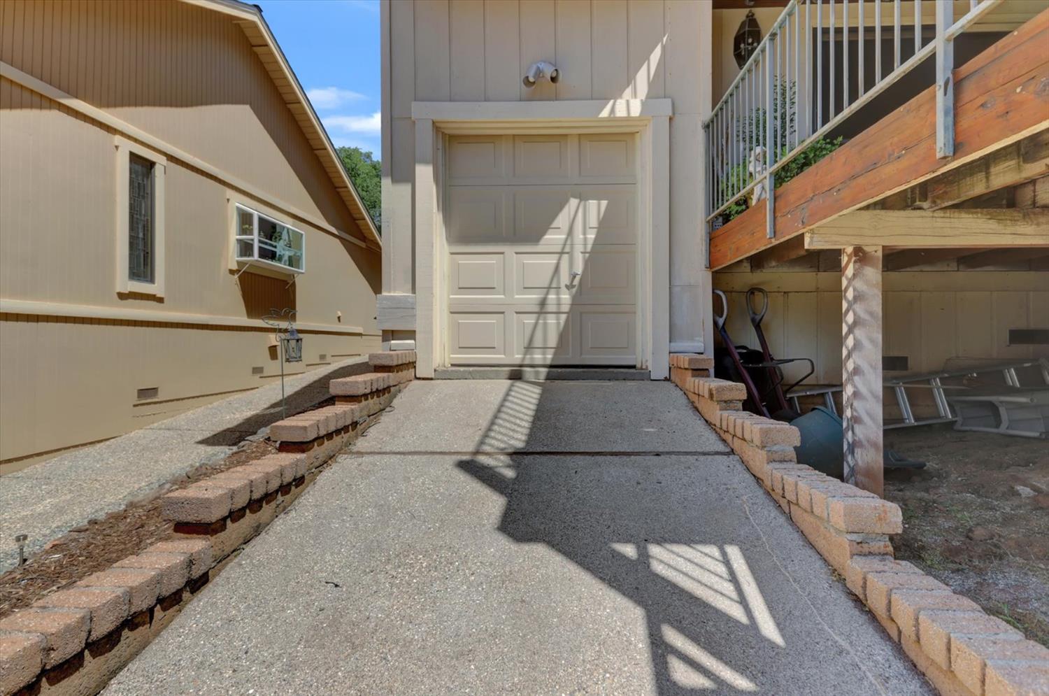 Detail Gallery Image 49 of 60 For 17789 Jayhawk Dr, Penn Valley,  CA 95946 - 3 Beds | 3 Baths