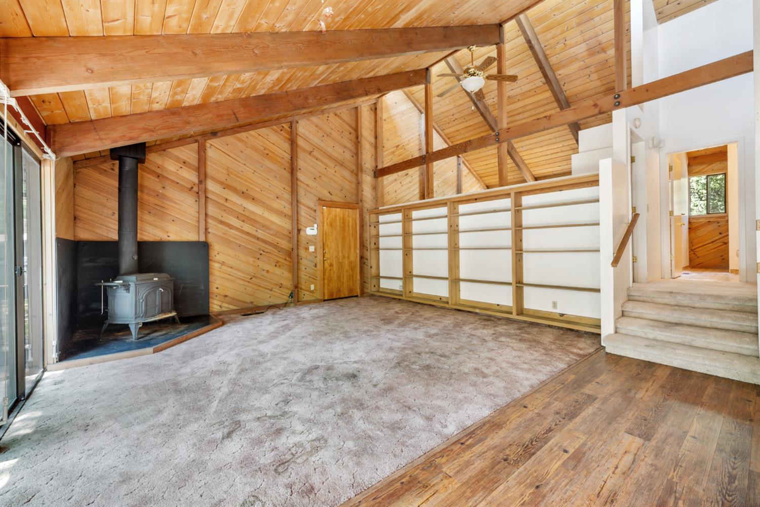Detail Gallery Image 7 of 38 For 17836 Oriole Ct, Penn Valley,  CA 95946 - 2 Beds | 2 Baths