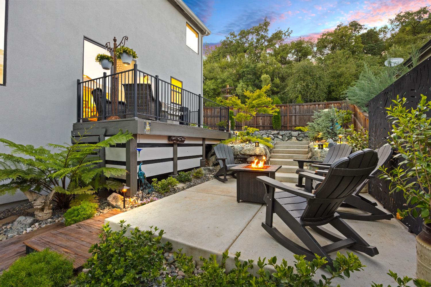 Detail Gallery Image 5 of 55 For 12587 Incline Dr, Auburn,  CA 95603 - 4 Beds | 4 Baths