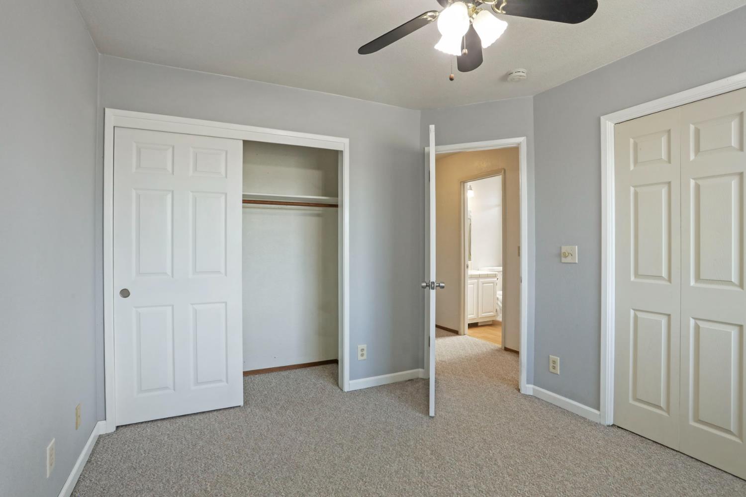 Detail Gallery Image 28 of 37 For 861 E Hawkeye Ave, Turlock,  CA 95380 - 3 Beds | 2/1 Baths
