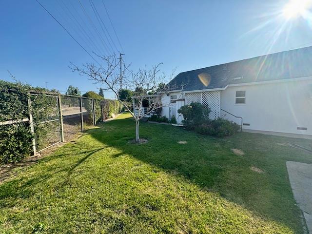 Detail Gallery Image 15 of 18 For 1158 Sunrise Ave, Modesto,  CA 95350 - 2 Beds | 2 Baths