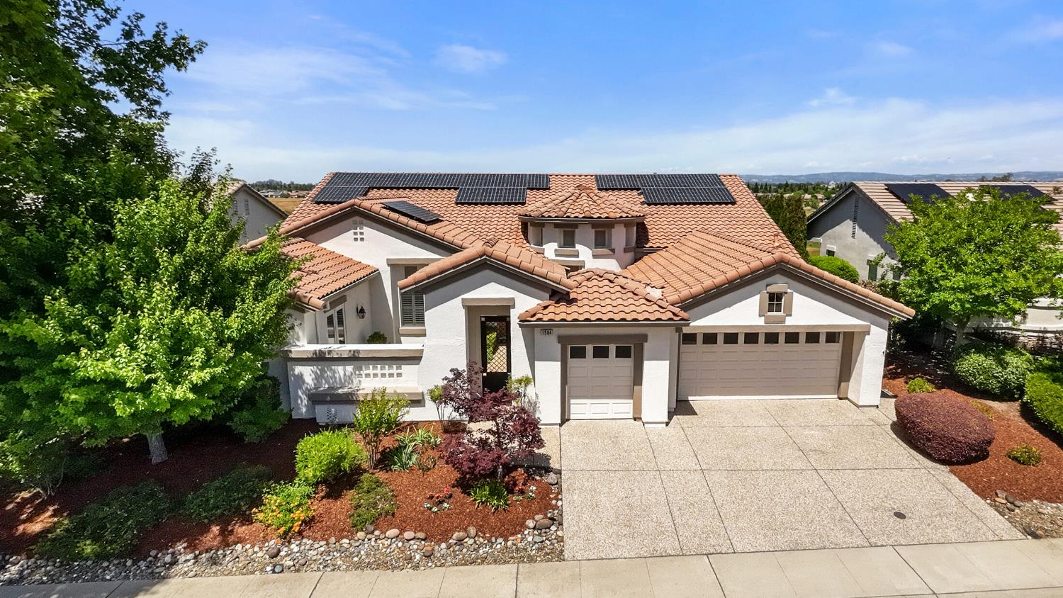 Detail Gallery Image 1 of 63 For 1584 Summerhill Ln, Lincoln,  CA 95648 - 2 Beds | 2/1 Baths