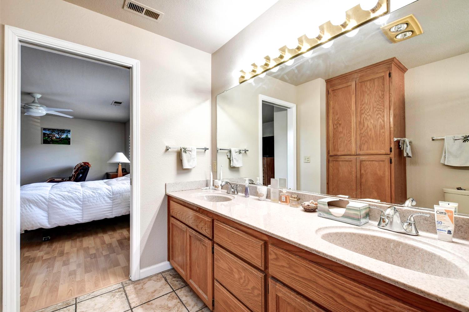 Detail Gallery Image 33 of 51 For 821 Farrell Pl, Woodland,  CA 95695 - 3 Beds | 2/1 Baths