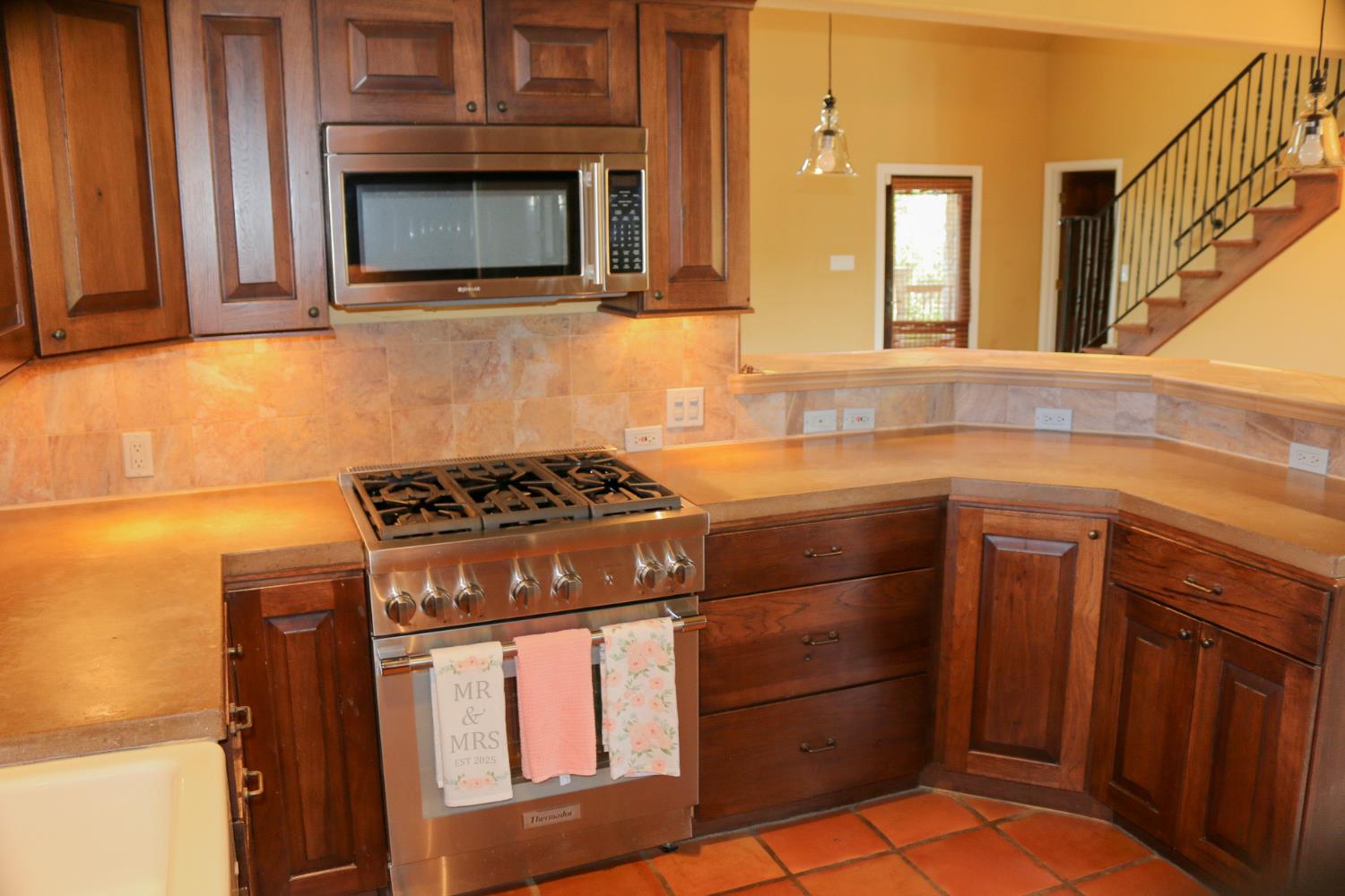 Detail Gallery Image 10 of 50 For 7382 Sagebrush Ln, Valley Springs,  CA 95252 - 3 Beds | 2/1 Baths