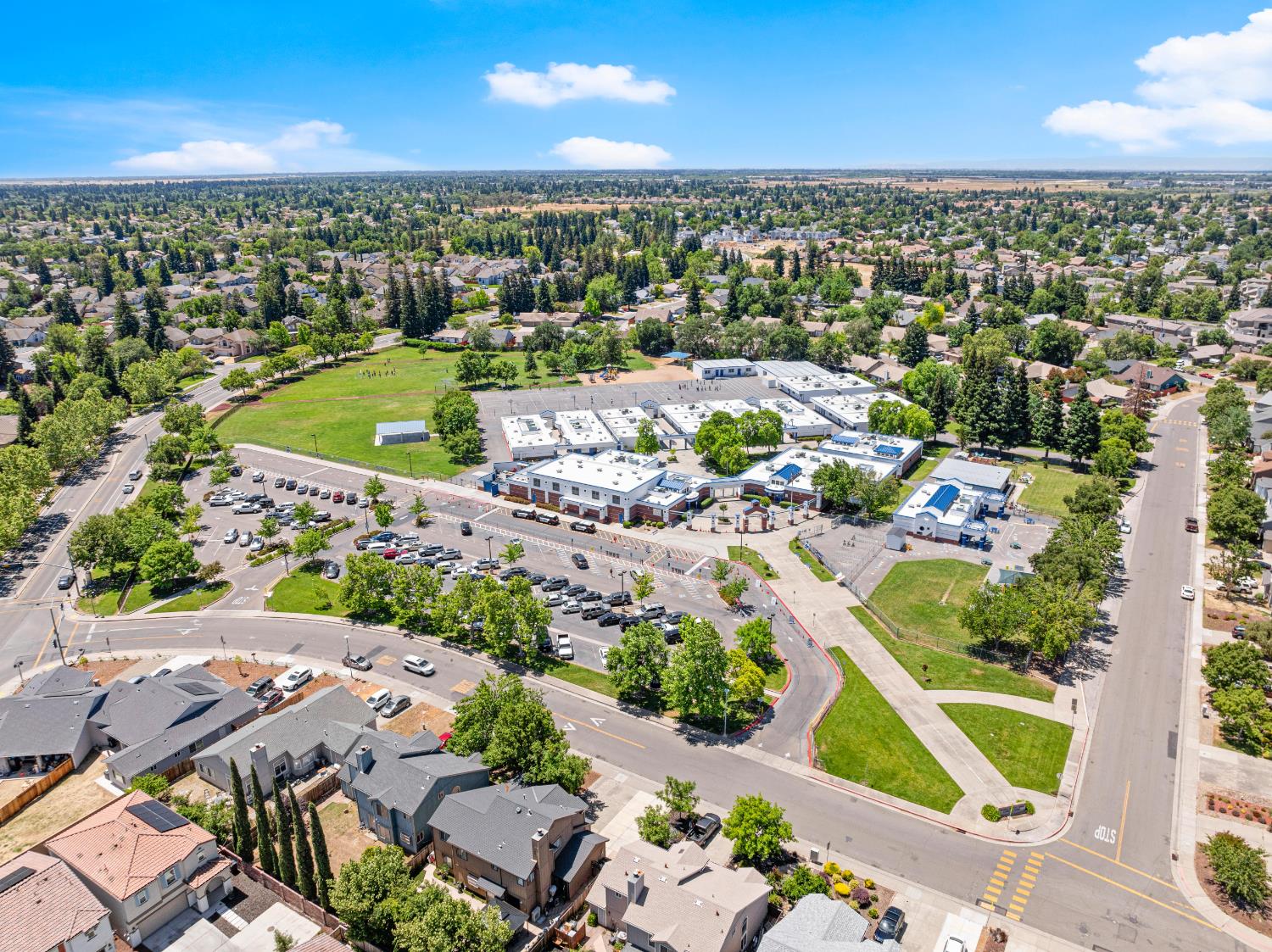 Detail Gallery Image 55 of 55 For 257 Bywell Bridge Cir, Sacramento,  CA 95823 - 3 Beds | 2/1 Baths