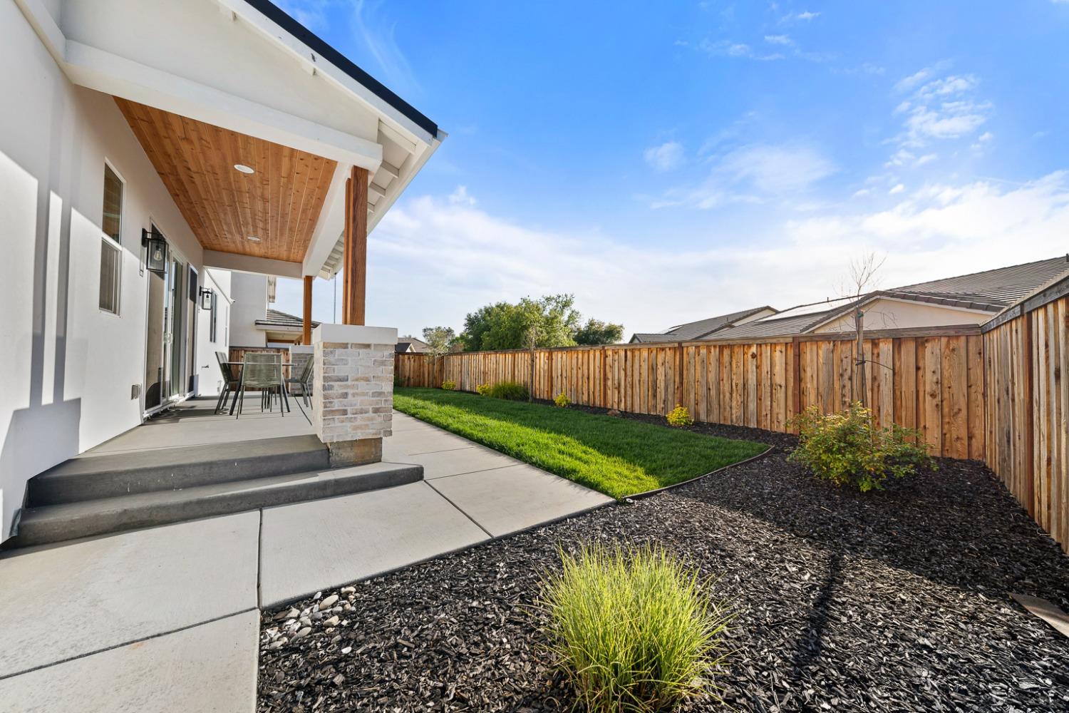 Detail Gallery Image 42 of 51 For 4020 Della Ct, Rocklin,  CA 95677 - 4 Beds | 2/1 Baths