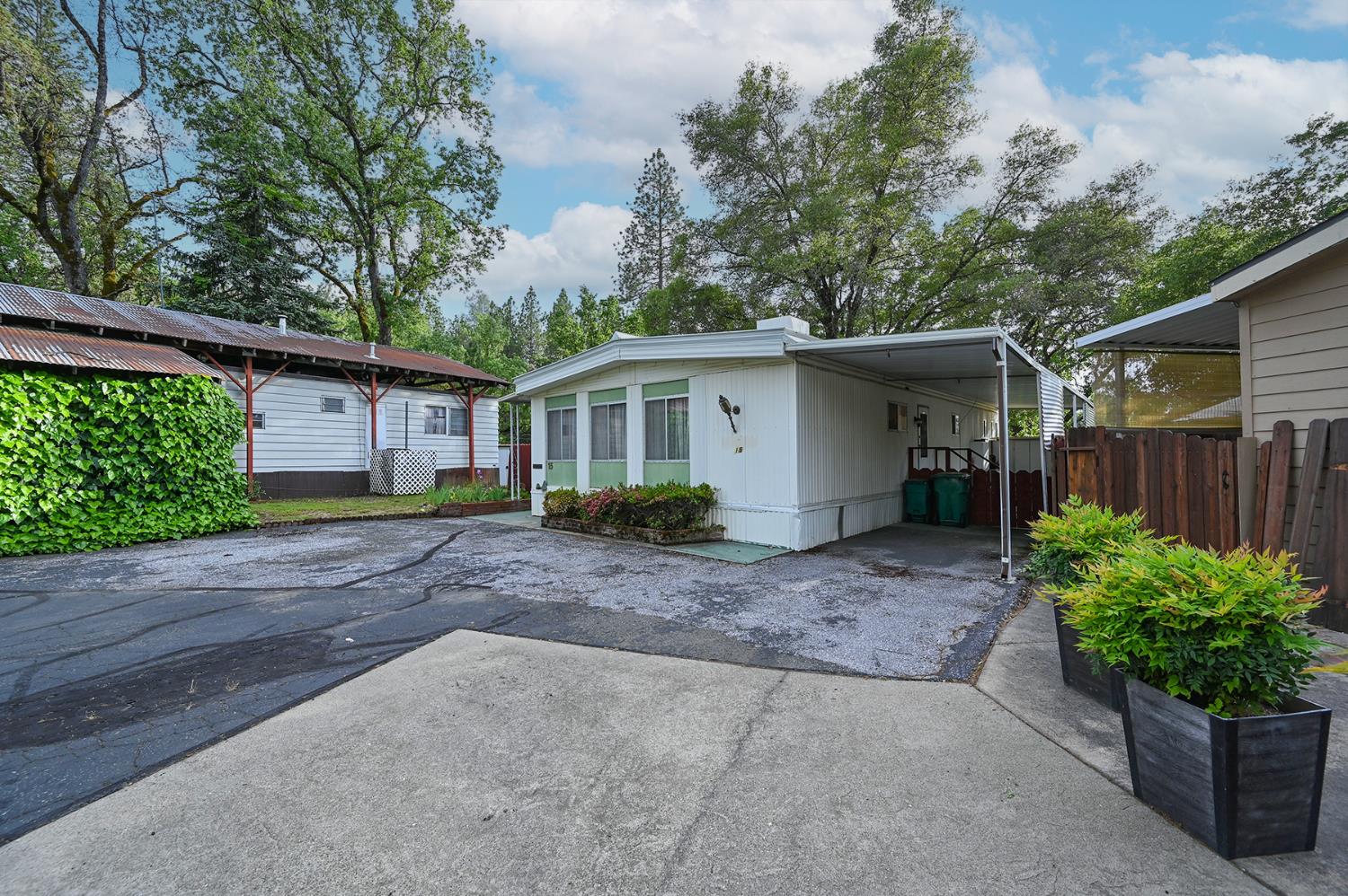 Detail Gallery Image 3 of 38 For 1281 Pleasant Valley Rd #15, Diamond Springs,  CA 95619 - 2 Beds | 2 Baths