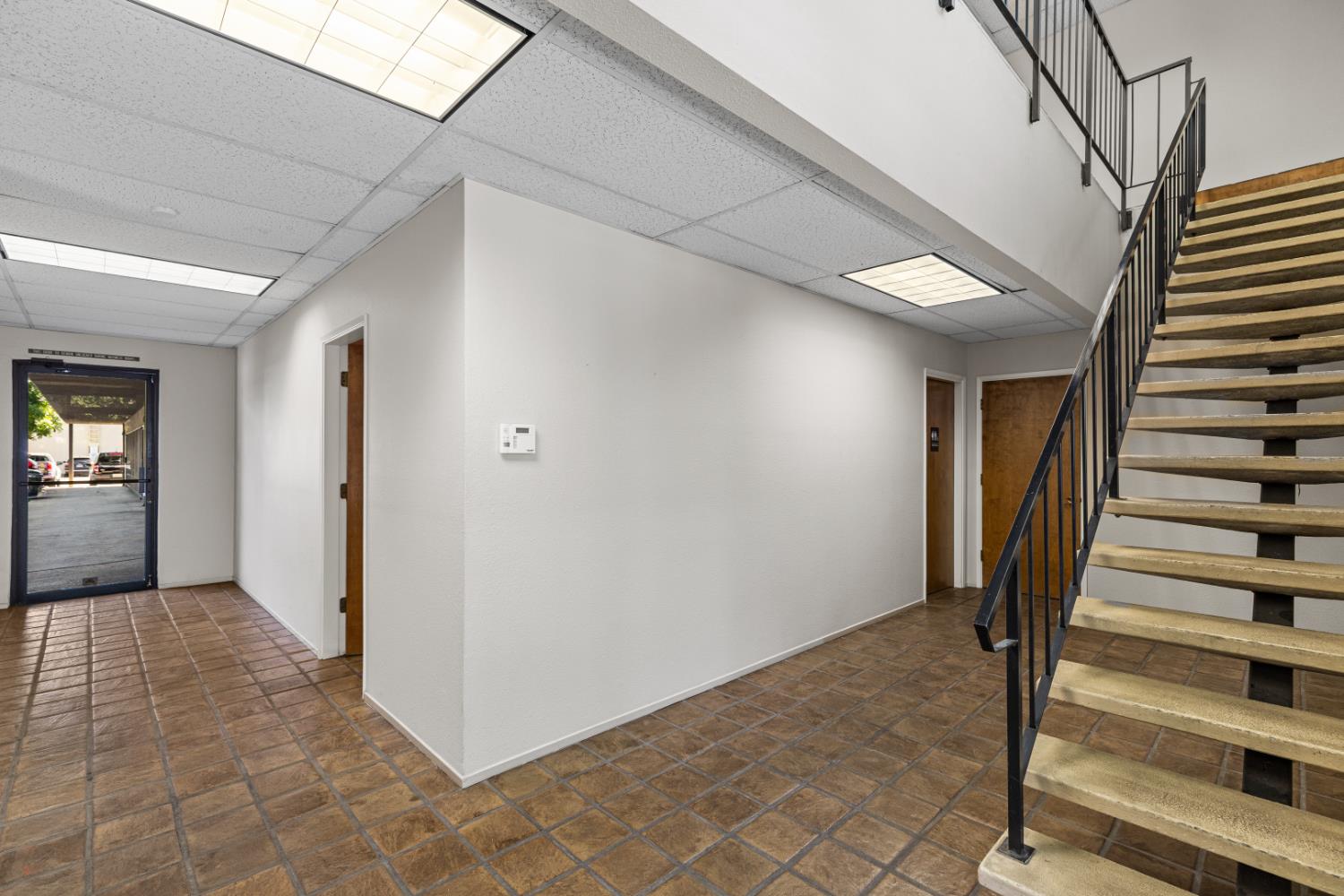 Detail Gallery Image 17 of 33 For 420 W Pine St, Lodi,  CA 95240 - – Beds | – Baths