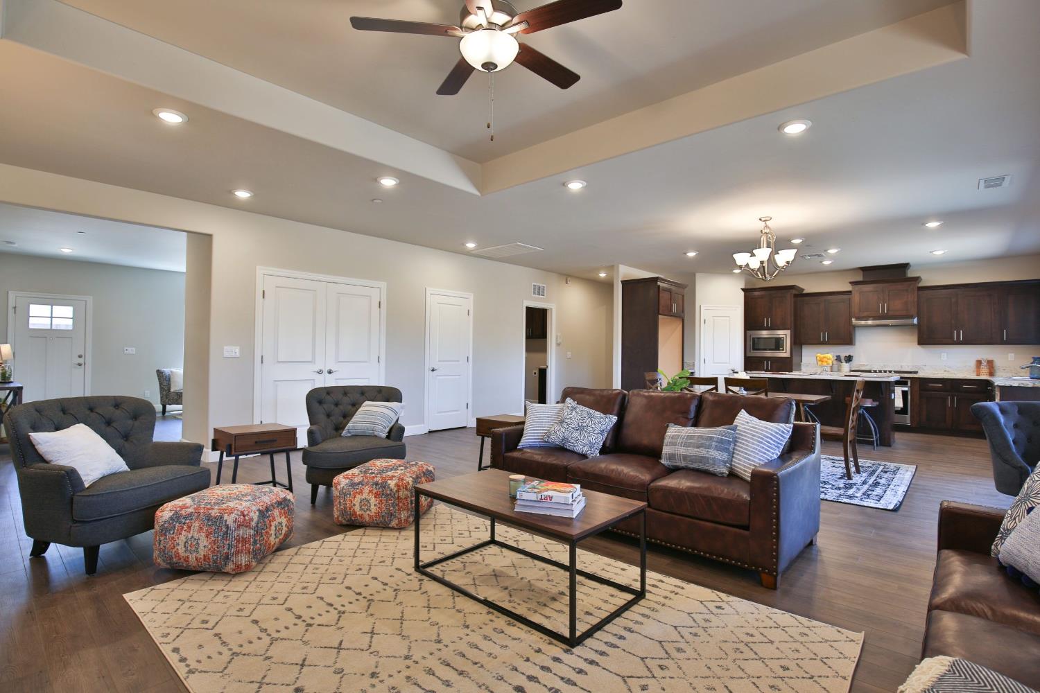 Detail Gallery Image 8 of 18 For 3600 Loma Dr, Shingle Springs,  CA 95682 - 4 Beds | 3 Baths